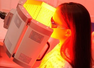 Clinical LED light Therapy with NIR Clinical LED light Therapy with NIR